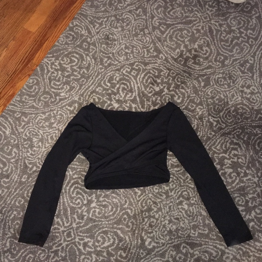 Black Crop top